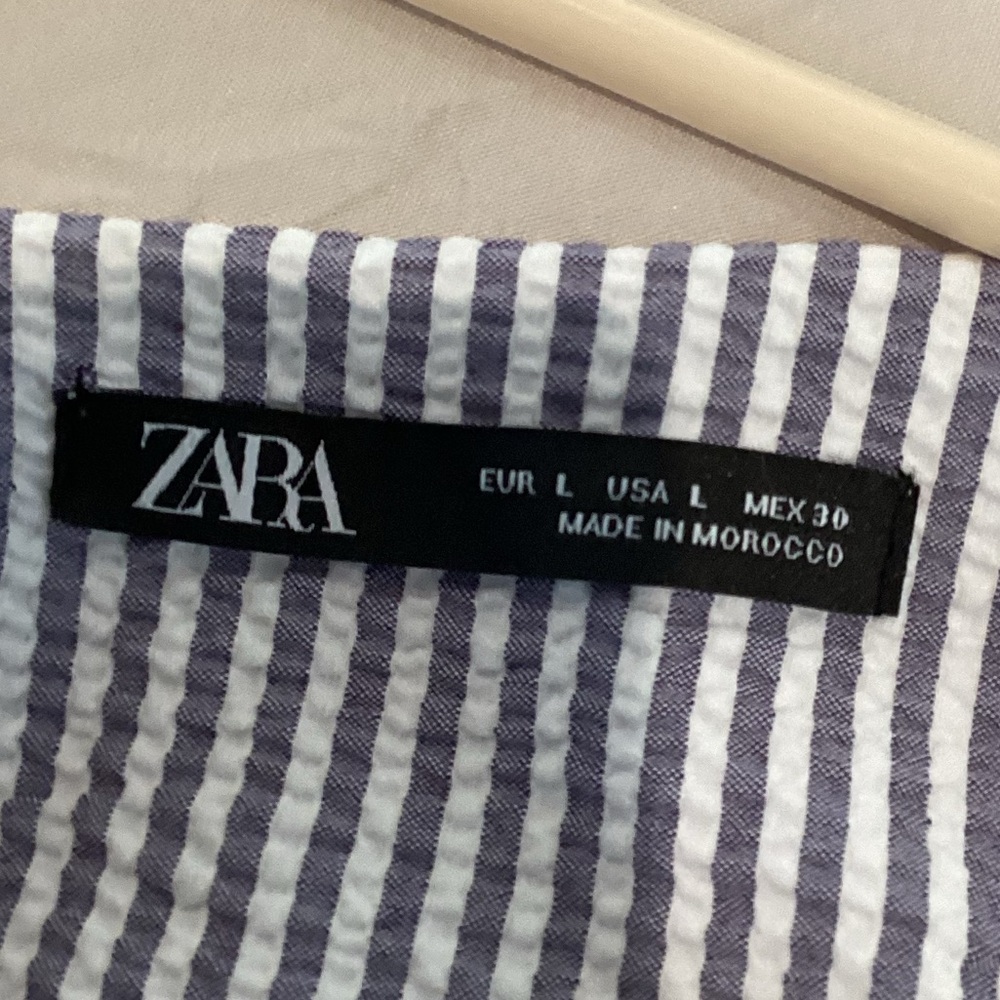 Zara White and Navy Pinstripe Cropped Jumpsuit - Picture 3 of 3